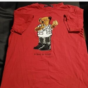 Hudson Outerwear 100%authentic 6 Bear S/S Red TShirt Mens size Large logo